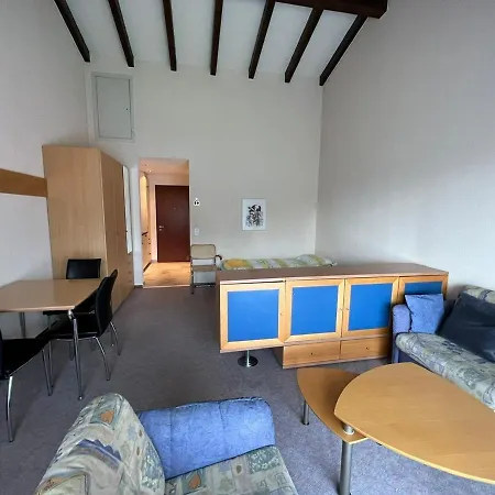 Ascona: Sabrina Apt. 237 阿斯科纳